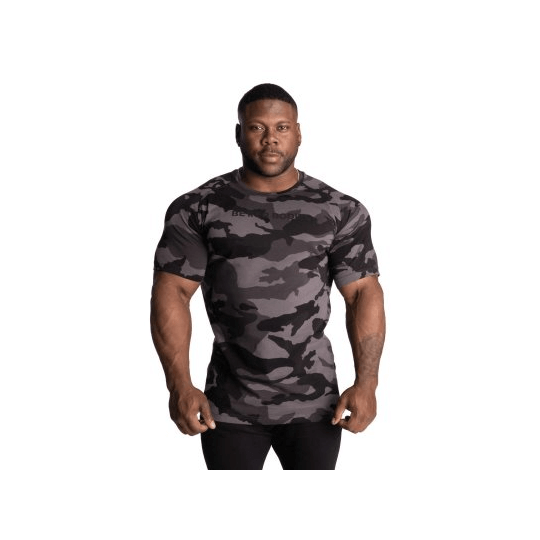 Gym tapered tee